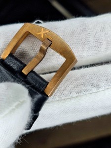 Xicorr MISTRAL bronze PROTOTYP / men's bronze watch with black dial and red polonez 