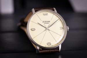 Błonie Zodiak Mechaniczny 1 | Zegarek męski | Beżowa tarcza szampański budyń | Brązowy pasek