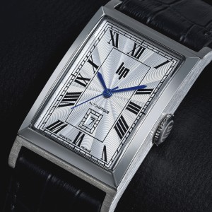 Zegarek damski LIP Churchill T26 Automatic 